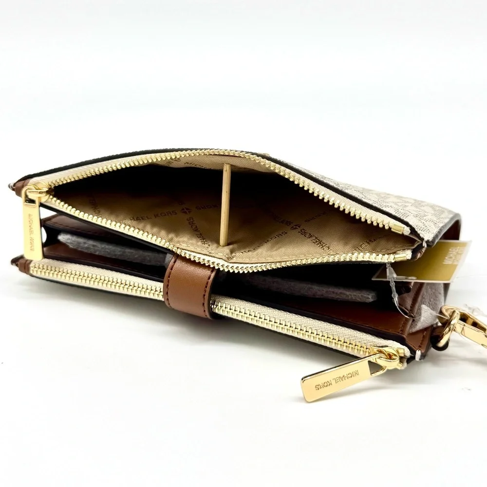 Michael Kors Large Jet Set Travel Signature Double Sip Wallet Wristlet - Vanilla